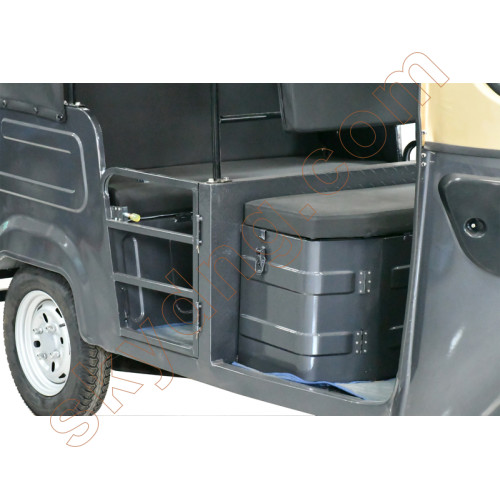 Three-Wheel Passenger Tuk-Tuk